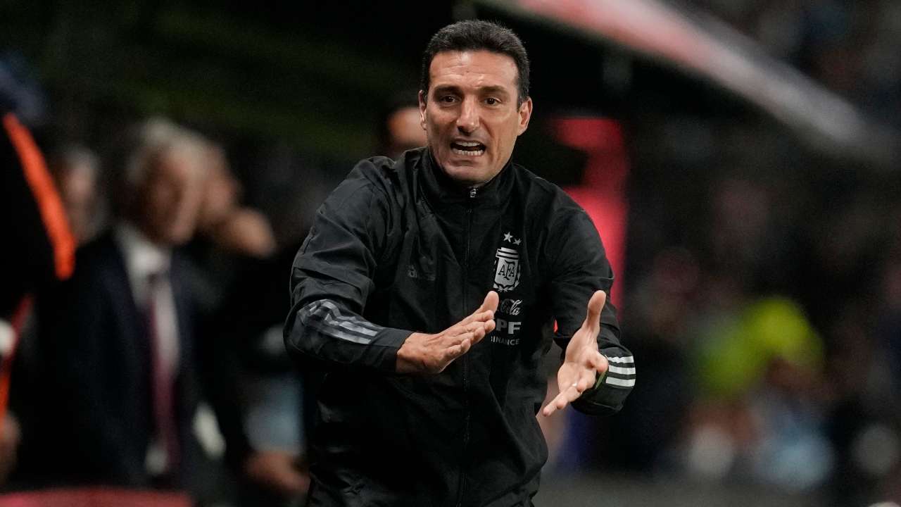 Argentina, Scaloni confermato allenatore.