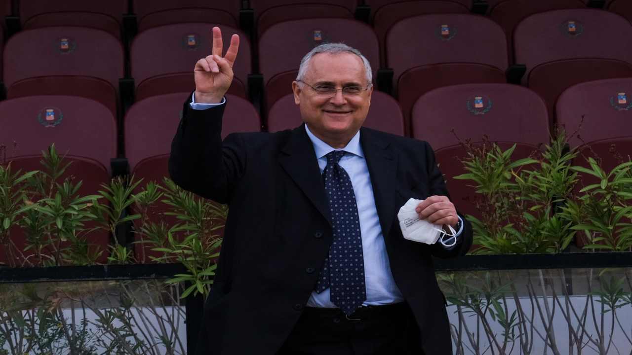 Lega di A, bilanci in rosso e diritti tv: Lotito alza il muro contro l'ingresso di Fondi