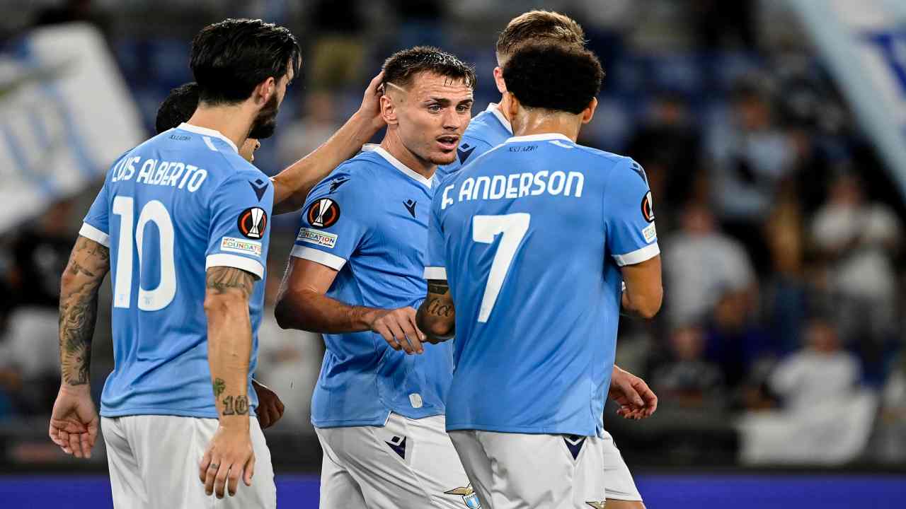 Lazio, Patric costretto al cambio | Il punto sugli infortunati