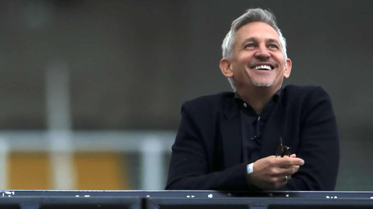 Lineker conferma di conoscere due calciatori omosessuali che giocano in Premier League.