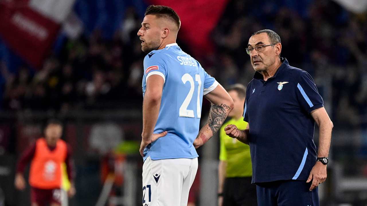 Lazio, Sarri trova un difetto a Milinkovic | "Vi dico dove deve crescere"