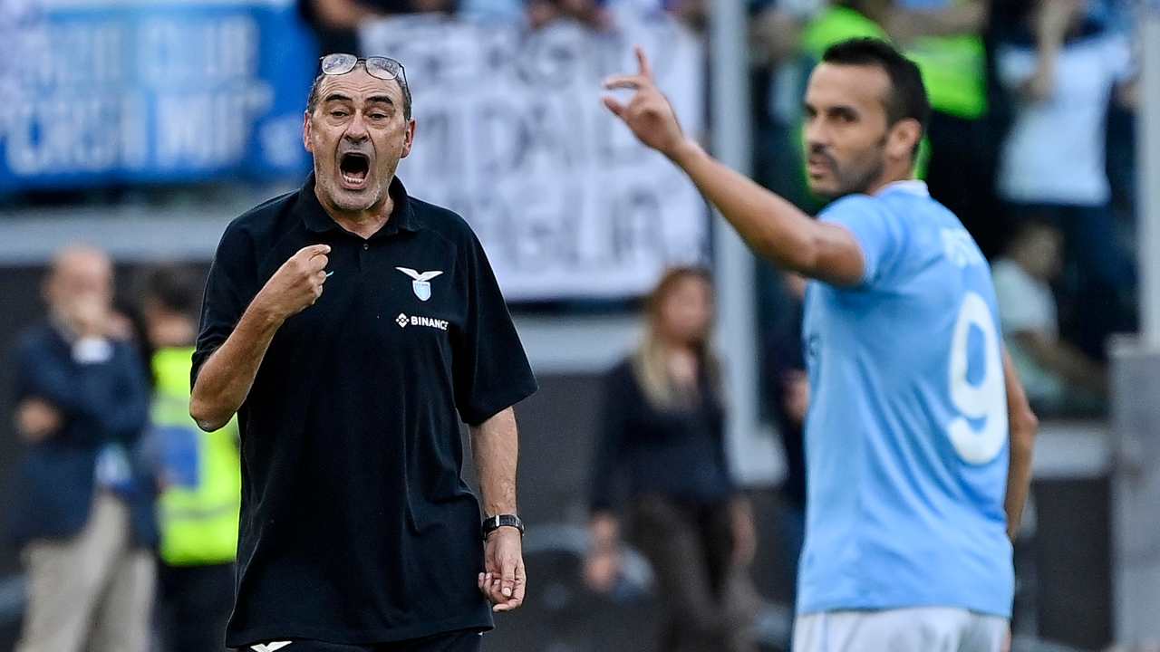 Lazio-Udinese, Sarri preoccupato: "Immobile k.o. è un problema". E sul terreno dell'Olimpico...