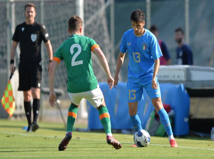 Calciomercato, a sinistra Marusic non si ferma mai: per l'alternativa cresce la concorrenza su un obiettivo della Lazio