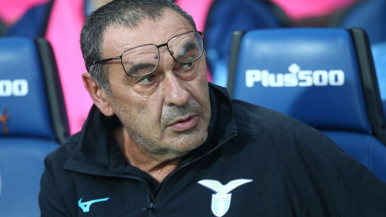 Maurizio Sarri in panchina