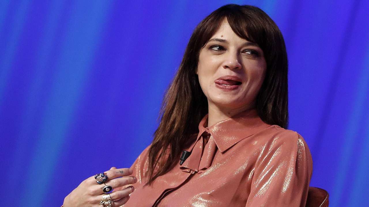 Le foto di Asia Argento nuda sui social