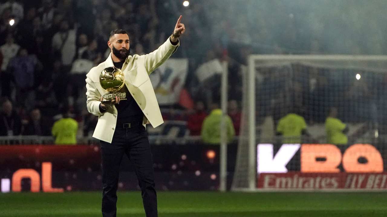 Qatar 2022, Benzema colpito dalla maledizione del Pallone d'Oro. 