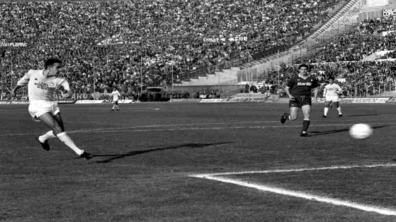 Di canio segna il gol del definitivo 1-0 nel derby del 17 gennaio 1989