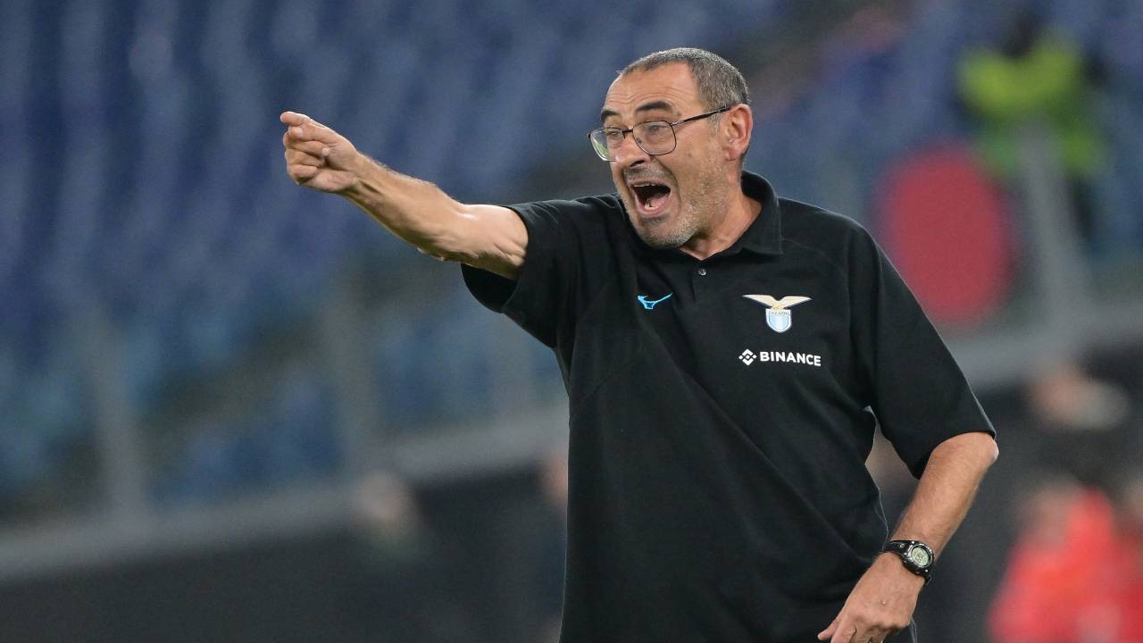 La decisione dell'UEFA fa infuriare Maurizio Sarri