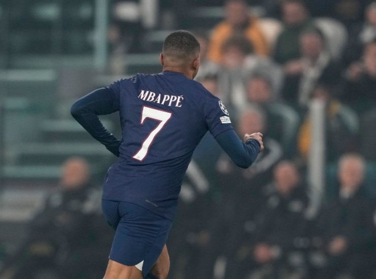 Mbappé pronto a essere protagonista al Mondiale con la maglia della Francia.