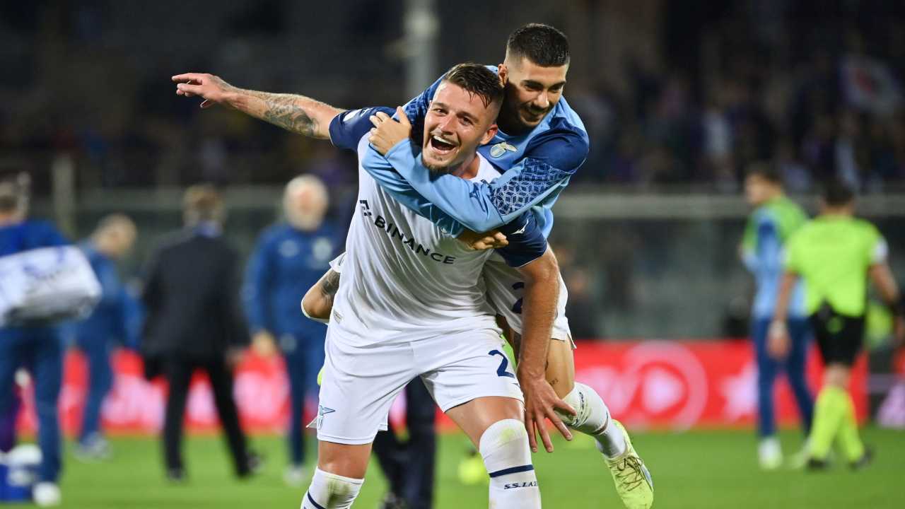 Milinkovic festeggia l'arrivo di Irina