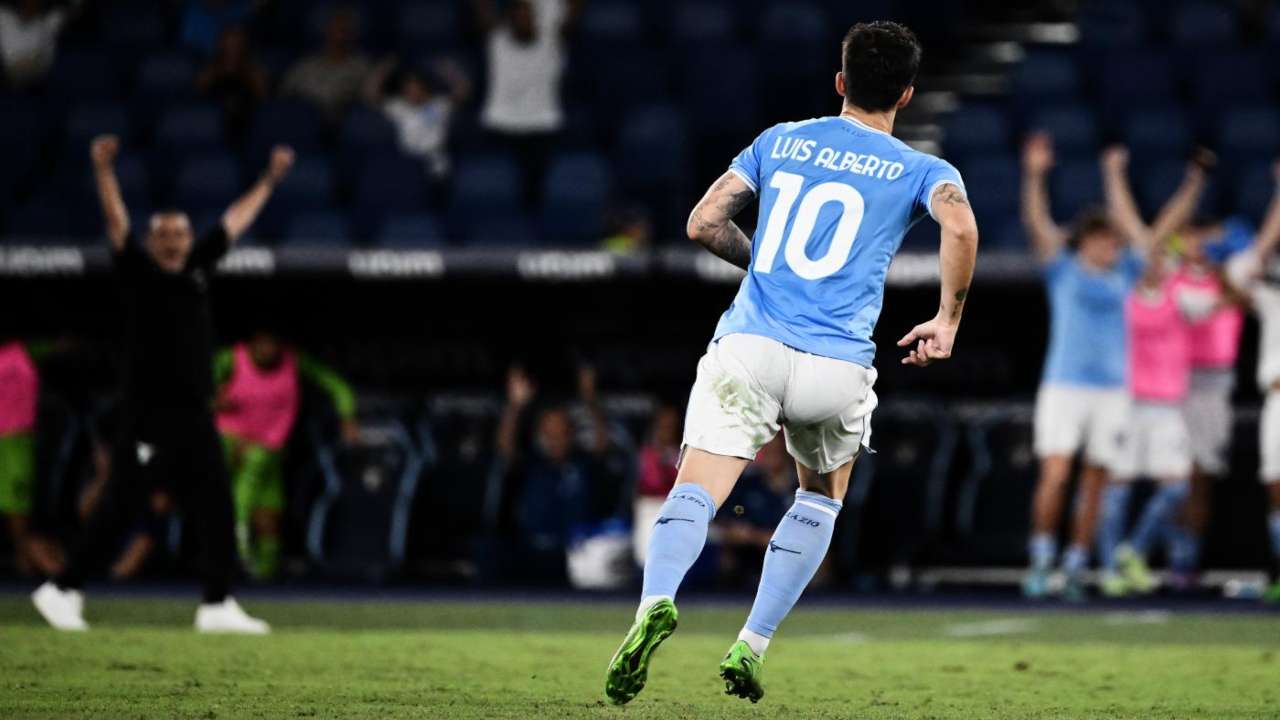 La corsa di Luis Alberto con la maglia della Lazio