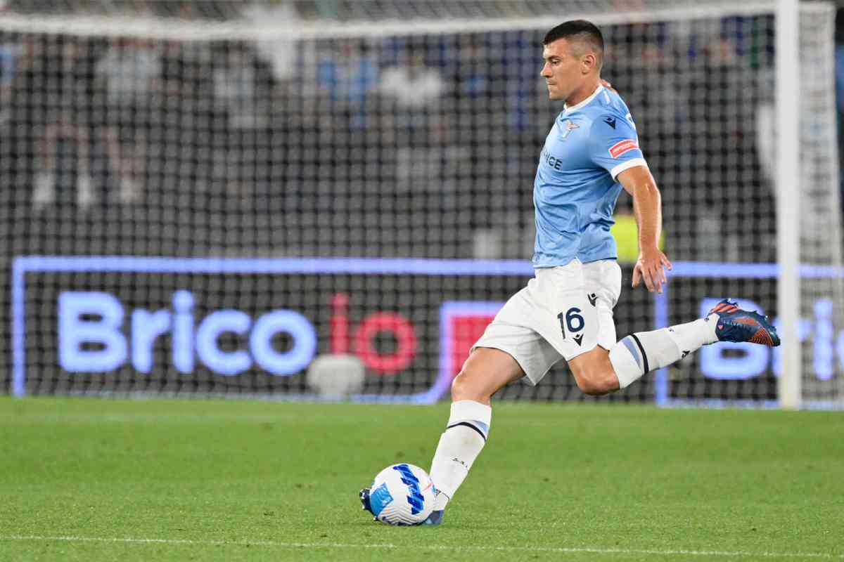 Kamenovic starebbe per andare in prestito allo Sparta Praga.