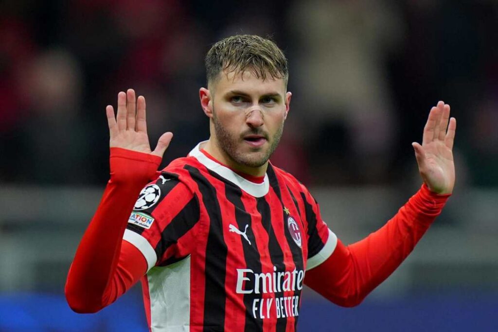 Santi Gimenez non esulta