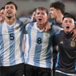 Paredes, Enzo Fernandez e Thiago Almada