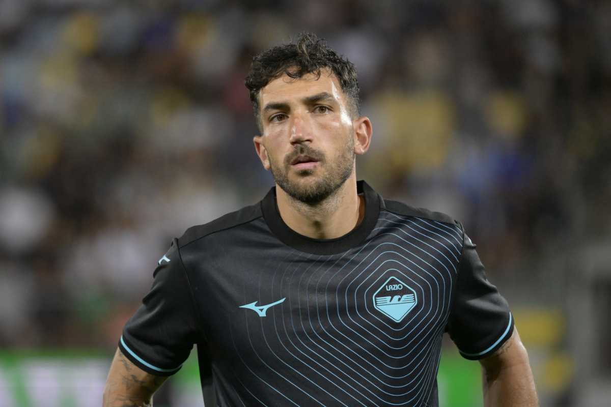Cataldi con la maglia della Lazio