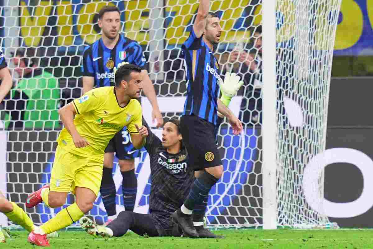 Pedro dopo il primo gol all'Inter