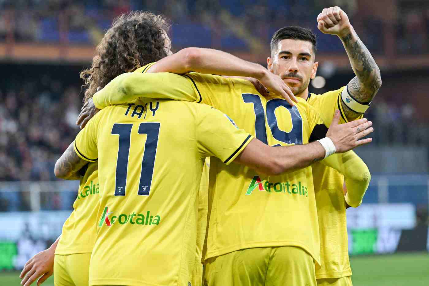 Lazio abbraccio