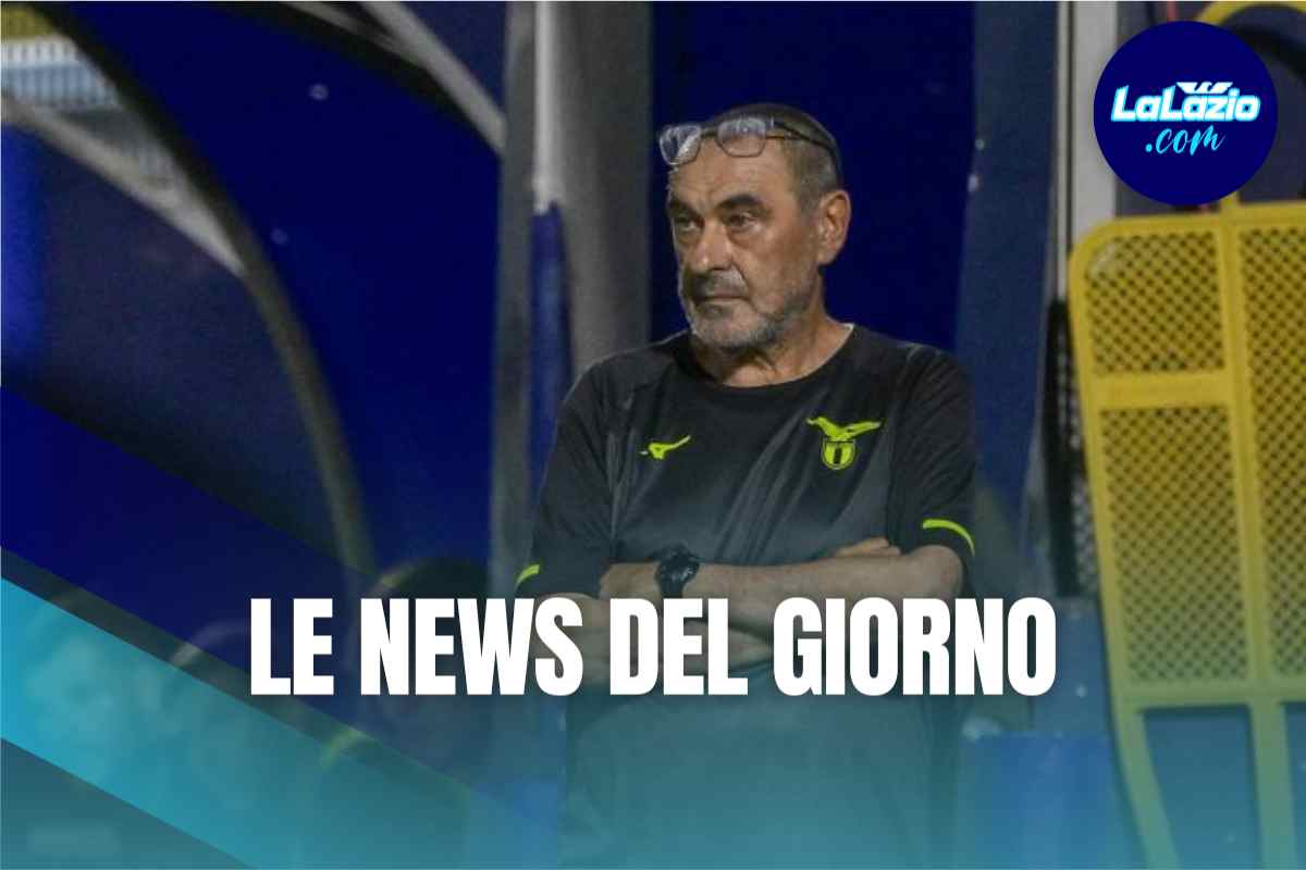 Il tecnico della Lazio Maurizio Sarri in panchina