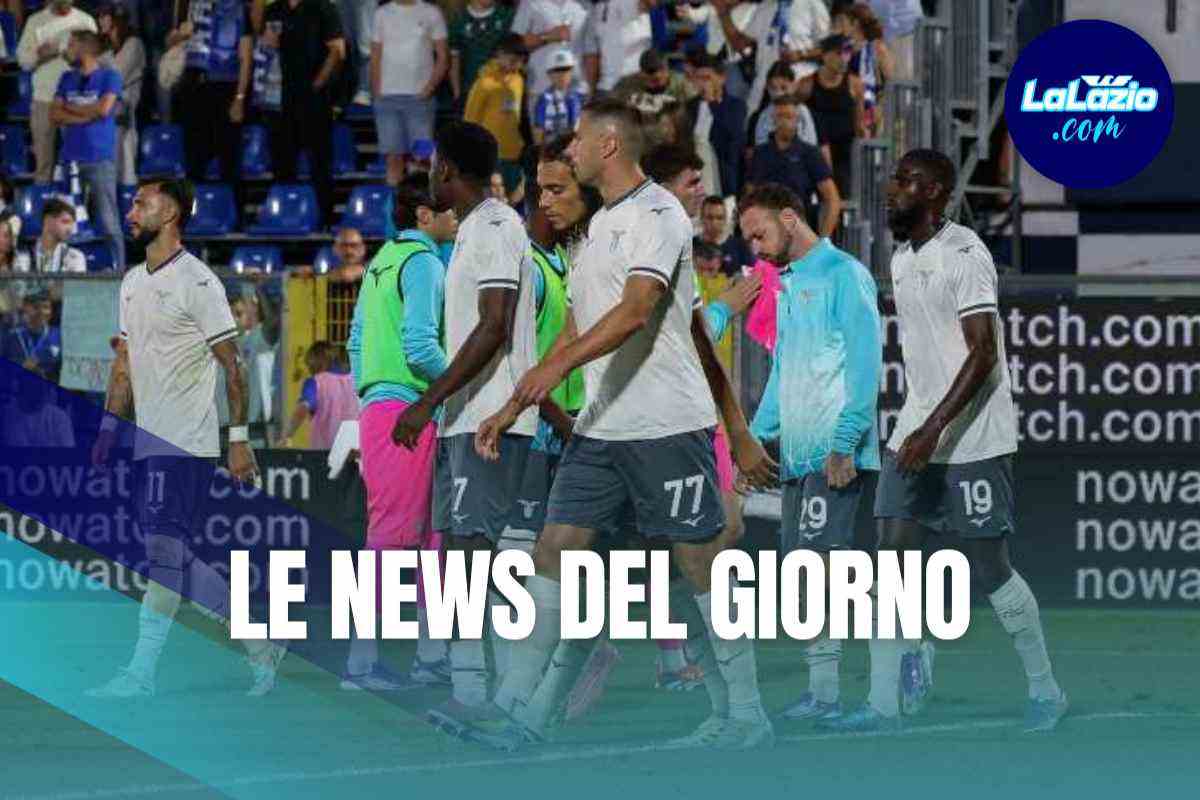 I giocatori della Lazio escono dal Sinigaglia di Como