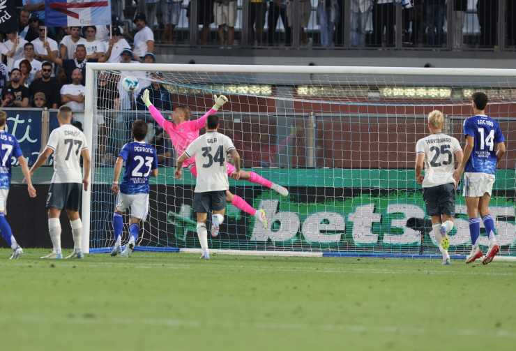 Il gol di Nico Paz del Como