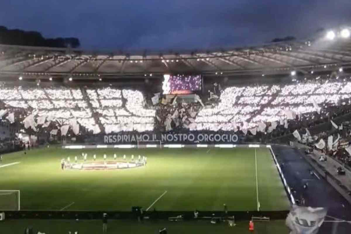Una coreografia della Curva No0rd della Lazio