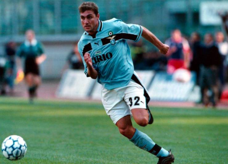 Vieri con la maglia della Lazio nella stagione 98-99