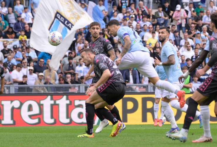 Zaccagni segna un gol cpontro 'Empoli
