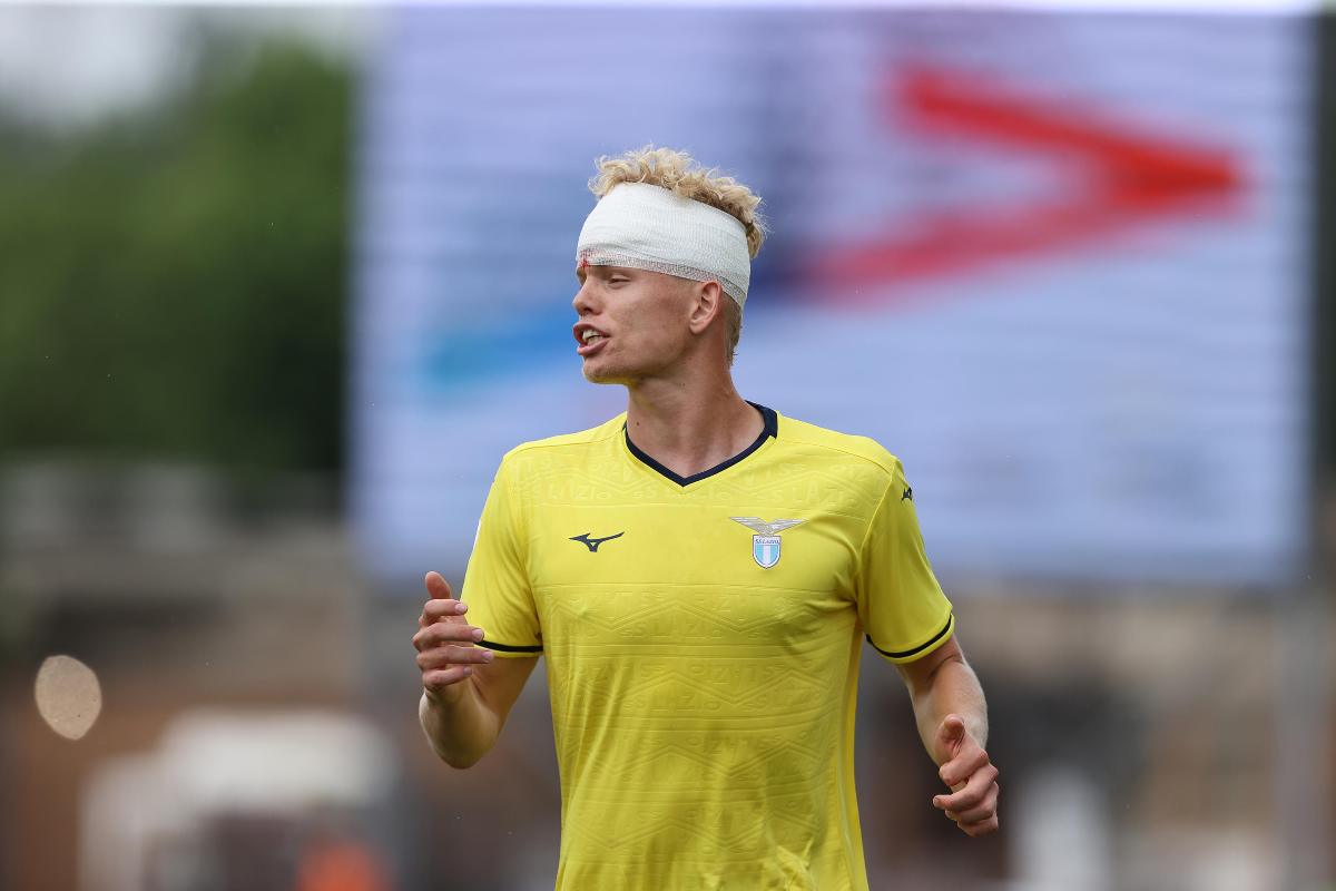 Oliver Provstgaard durante la gara con l'Empoli in campionato