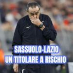 Sarri pensieroso in panchina