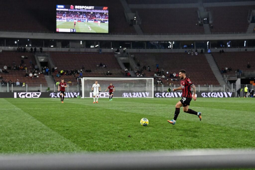 Derby di Milano: Milan e Inter si sfidano a San Siro