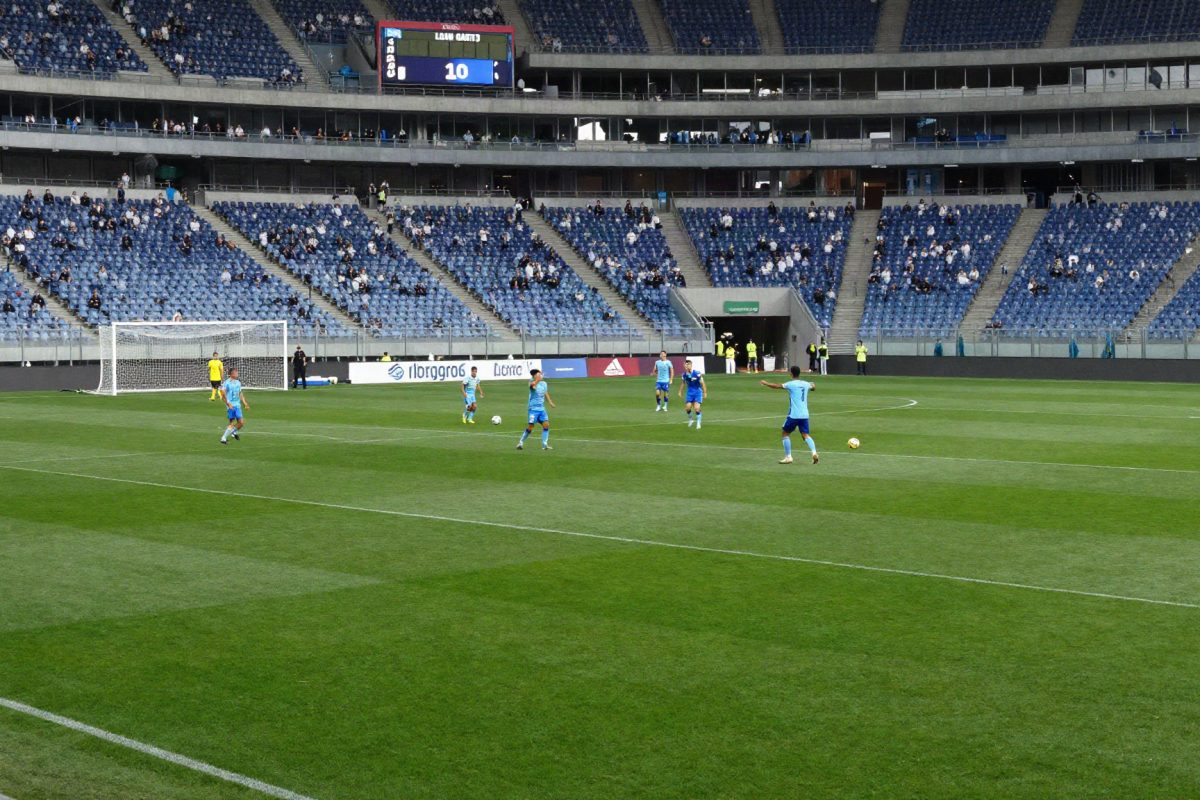 Protesta dei tifosi della Lazio continua nonostante i successi
